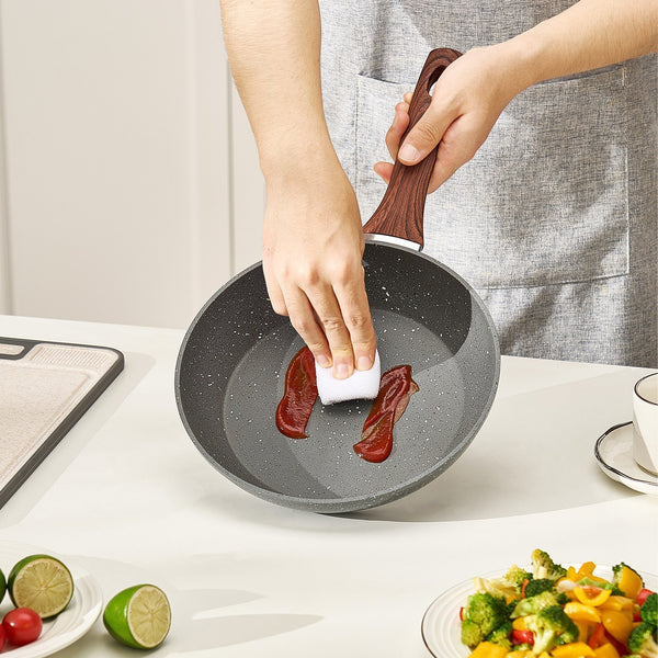 3-Piece Nonstick Aluminum Frying Pan Set – 9.5", 11", 12" – Pre-Seasoned, Grey